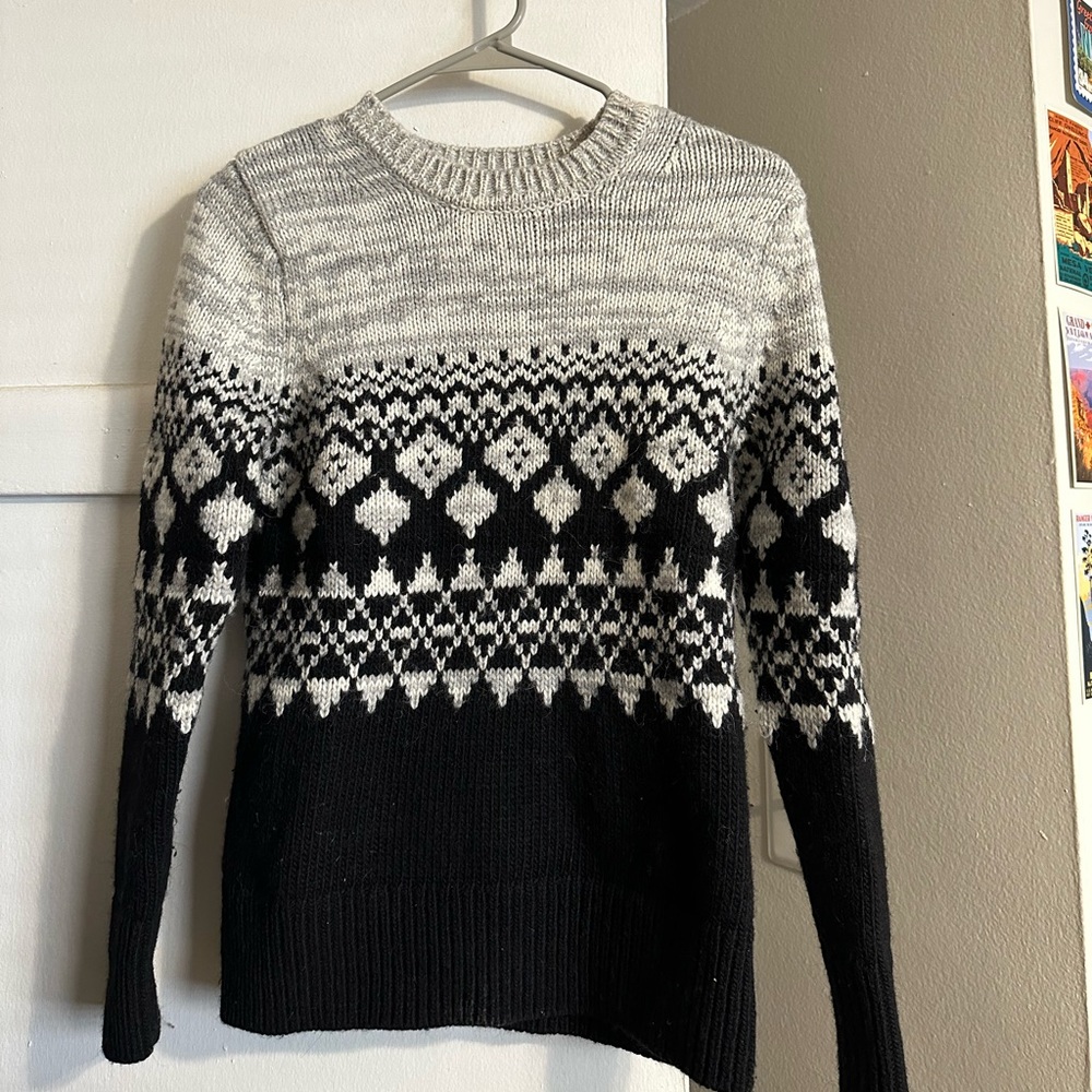 Banana Republic Sweater